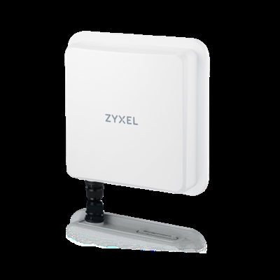 Zyxel FWA710-EUZNN1F Zyxel FWA710. Banda Wi-Fi: Doble banda (2,4 GHz / 5 GHz), Estándar Wi-Fi: Wi-Fi 4 (802.11n), Tasa de transferencia de datos WLAN (máx.): 300 Mbit/s. Tipo de interfaz Ethernet LAN: Multi-Gigabit Ethernet, Ethernet LAN, velocidad de transferencia de datos: 10,100,1000,2500 Mbit/s. Generación de red móvil: 5G, Estándar 4G: LTE-TDD & LTE-FDD. Algoritmos de seguridad soportados: HTTPS. Tipo de producto: Enrutador de escritorio/poste, Color del producto: Blanco, Código IP (International Protection): IP68