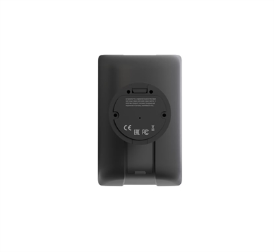 Ld-Systems LDDQOR5TB Utiliza sonido de alta calidad para que tus clientes e invitados no quieran marcharse. Los altavoces DQOR proporcionan un ambiente atractivo gracias a su ángulo de amplia cobertura y a su sonido balanceado.Además, puesto que cuentan con un diseño elegante y dinámico en blanco o en negro, estos altavoces de dos vías se integran perfectamente en todo tipo de instalaciones, ya sean de interior o exterior. Gracias al ingenioso sistema de montaje en la pared con cierre deslizante que oculta las conexiones integradas, los cables no alteran la estética del producto ni del entorno. Para darle un aspecto elegante a largo plazo, la rejilla frontal está fabricada en aluminio anticorrosivo. ¡Sin ningún tipo de restricción! Los altavoces DQOR, que cuentan con un ángulo de inclinación de hasta 27° y un ángulo de rotación horizontal de 45°, ofrecen un posicionamiento flexible que te permitirá satisfacer tus necesidades.Además, los altavoces DQOR también pueden utilizarse para un sistema de sonido distribuido con numerosos altavoces y largos tendidos de cables. Los modelos DQOR 3T, DQOR 5T y DQOR 8T incorporan transformadores de varias tomas para sistemas de 70/100 V con el fin de minimizar la pérdida de energía. Podrás reproducir música de fondo o anuncios con el nivel de sonido que desees, ya que la potencia de salida de cada altavoz puede ajustarse con un adaptador de corriente. Las variantes del transformador también pueden funcionar con salidas de amplificador de baja impedancia convencionales y, además, su impedancia de 16 ohmios permite una conexión paralela de hasta ocho altavoces DQOR a 2 ohmios. Los altavoces de la serie DQOR proporcionan un sonido magnífico y el tipo de ambiente que te hace sentir bien. Siempre pondrán a los clientes y a los empleados de buen humor, ya sea en la tienda, el vestíbulo del hotel, un chiringuito o un crucero