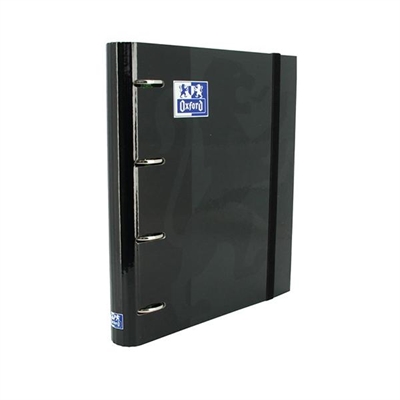 Oxford 400109182 Carpeta De Anillas Tamaño A4+ Con Tapa Extradura Color Negro. Tiene 4 Anillas De Ø 35 Mm. Compatible Con Separadores Y Fundas A4. Cierre Con Goma Elastica. Incluye Recambio De 100 Hojas De 90 G Con Cuadricula 5X5 Y Banda De Color.