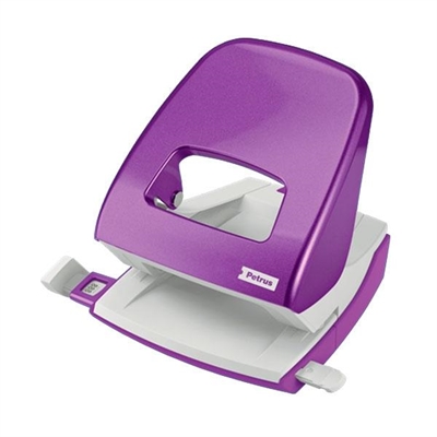 Petrus 624328 Taladro De Oficina Metalico De Color Violeta. Zona De Sujecion Patentada. Tiene 2 Punzones Con Diametro De 55 Mm Y Su Capacidad De Perforacion Es De 30 Hojas. Incorpora Una Regleta De Guia.