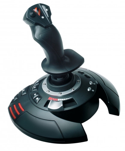 Thrustmaster 4160526 Por fin, ¡un joystick configurado directamente para el despegue instantáneo!- Gatillo de freno aéreo (vuelos civiles) o de disparo rápido (vuelos militares) con hat multidireccional (vista panorámica).- Único: dispositivo Plug & Play que ofrece una instalación rápida y muy sencilla, con todas las características preconfiguradas para despegar de forma inmediata y sin complicaciones.- Joystick muy preciso con control de resistencia ajustable.- Palanca de potencia ergonómica.- Base pesada para mejorar la estabilidad.- Exclusivo botón MAPPING que permite a los usuarios recolocar de forma instantánea funciones de un botón en otro.- Botón exclusivo que permite a los usuarios cambiar de forma instantánea de una configuración programada a otra.- Memoria interna que almacena todas las configuraciones programadas, incluso cuando el joystick se desconecta del PC.- Reposamanos ancho para lograr una comodidad perfecta.- Mango giratorio con sistema de bloqueo incorporado que ofrece un control perfecto sobre el timón del avión.- 100% PS3®* and PC compatible.- Totalmente programable: 12 botones y 4 ejes, todos ampliamente programables.